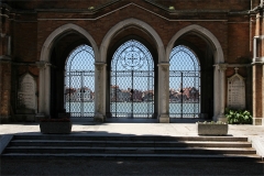 Venedig San Michele Portal